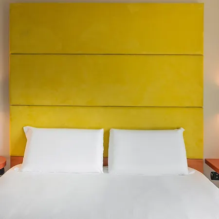 Airport Hotel 3*