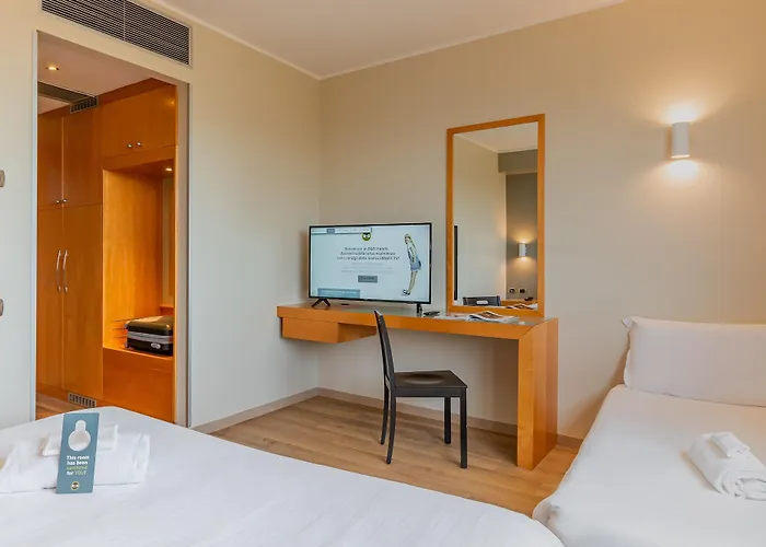 Hotel Airport Piza
