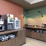 Airport Szálloda